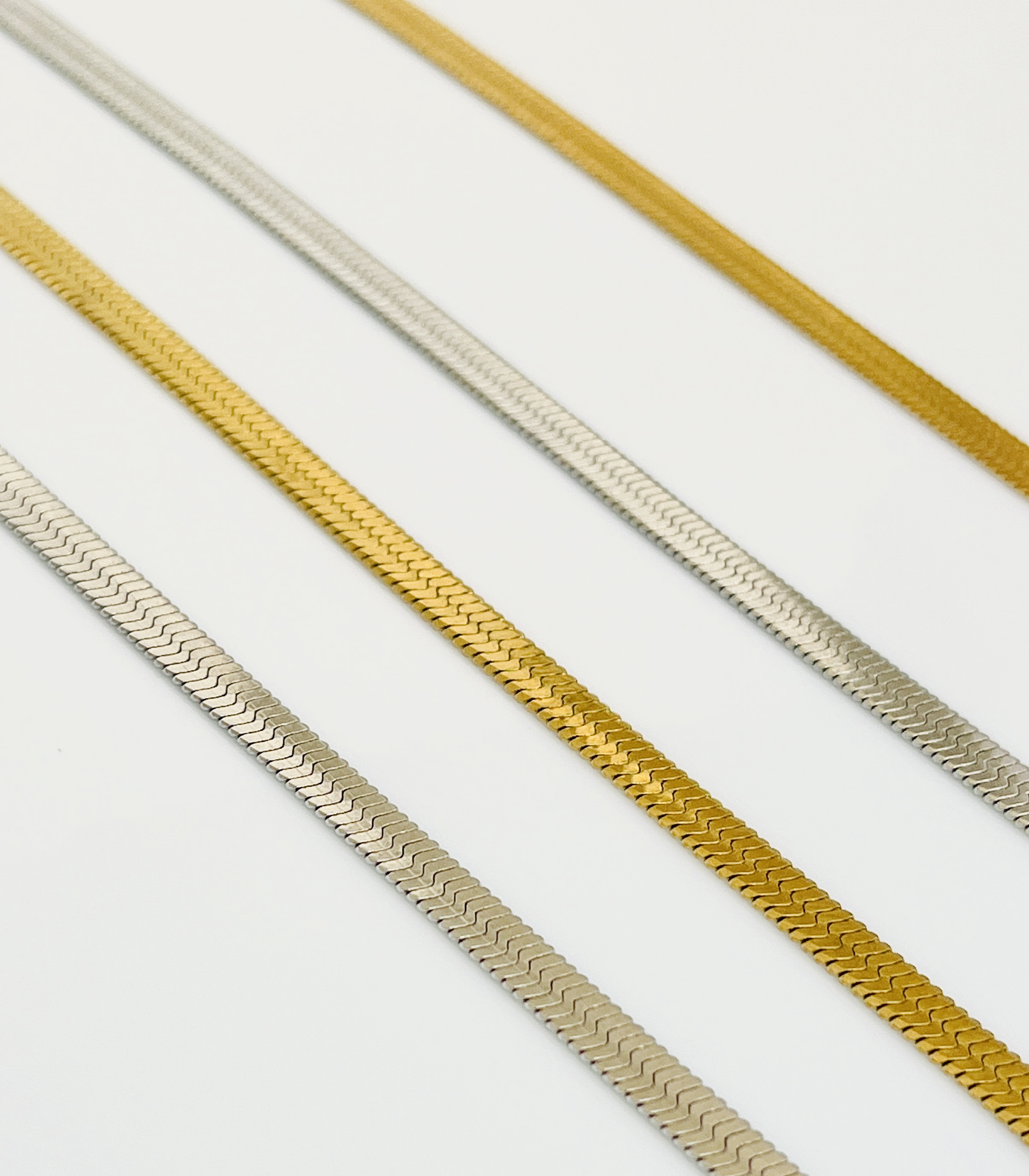 دستبند ماری