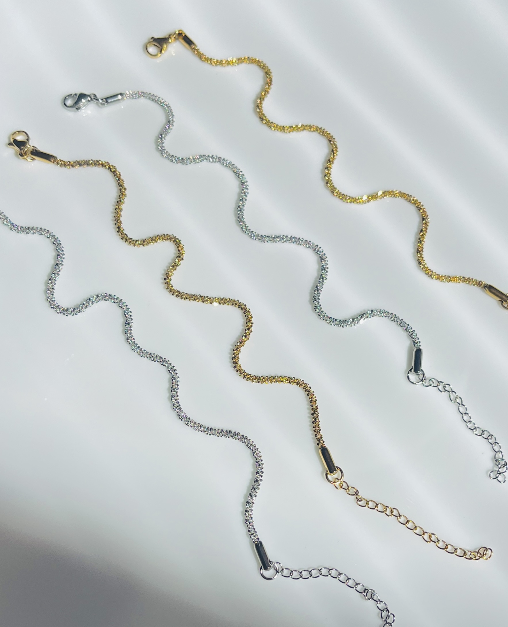 دستبند خاویاری