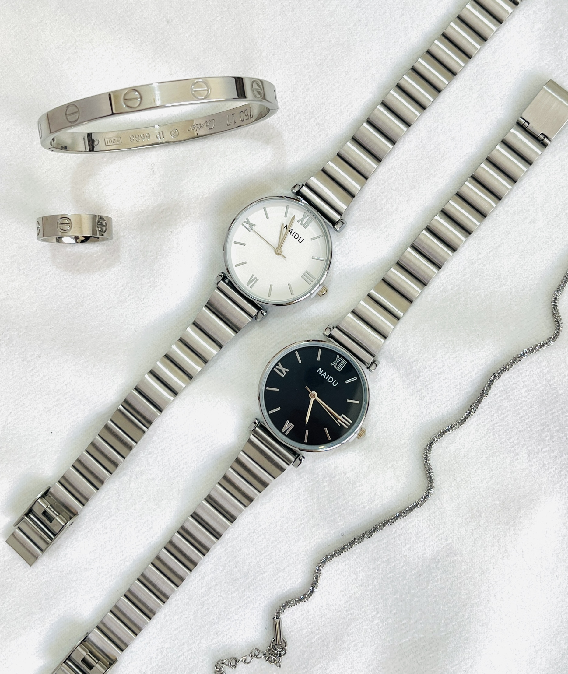 ساعت نایدو دایره ای